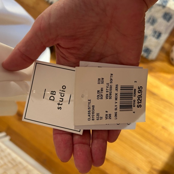 Long sleeve white jersey dress with side draping. NWT Size 12. - Picture 3 of 6